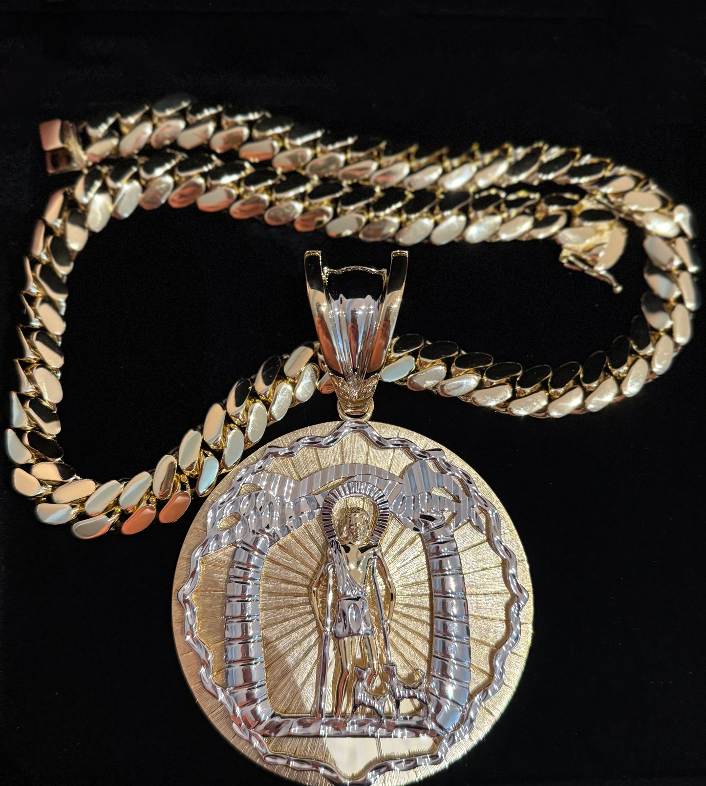 San laz jumbo pendant