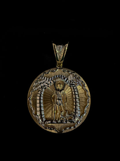 San laz jumbo pendant